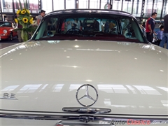 Salón Retromobile FMAAC México 2015 - Mercedes Benz 250SE Coupe 1965