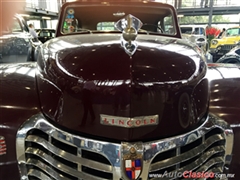 Salón Retromobile FMAAC México 2015 - Lincoln Continental 1947