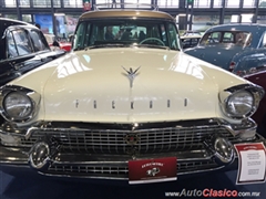 Salón Retromobile FMAAC México 2015 - Packard Clipper Wagon 1957