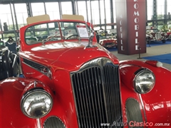 Salón Retromobile FMAAC México 2016 - 1940 Packard Convertible