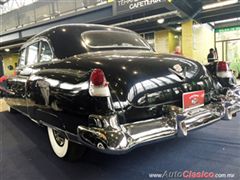 Salón Retromobile FMAAC México 2015 - Cadillac Imperial Sedan 1952