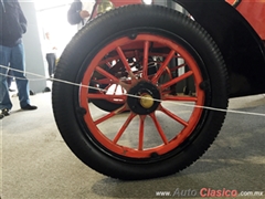 Salón Retromobile FMAAC México 2016 - 1903 Ford A