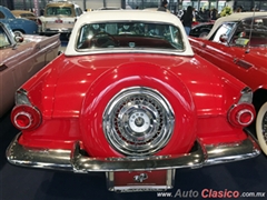 Salón Retromobile FMAAC México 2015 - Ford Thunderbird 1956