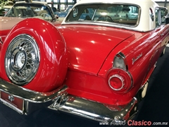 Salón Retromobile FMAAC México 2015 - Ford Thunderbird 1956