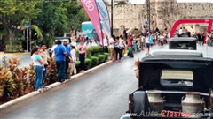 Rally Maya 2016 - Parade along Avenida Montejo, Merida