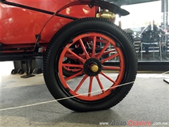 Salón Retromobile FMAAC México 2016 - 1903 Ford A