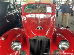 Salón Retromobile FMAAC México 2016 - 1940 Packard Convertible