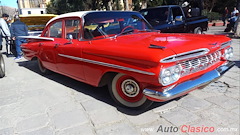 1959 Chevrolet Biscayne 4-Door Sedan