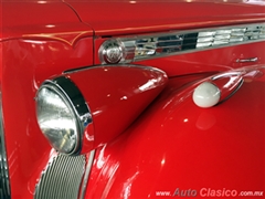 Salón Retromobile FMAAC México 2016 - 1940 Packard Convertible