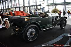 Bentley 1926 Super Sport 100mph fabricado en Gran Bretaña con un motor de 6 cilindros en línea de 6,600cc que desarrolla 147hp. Rines de 21