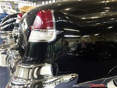 Salón Retromobile FMAAC México 2015 - Cadillac Imperial Sedan 1952