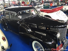 1938 Cadillac 60 Special Touring motor V8 346 pulg3 140hp