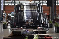 1942 Packard Custom de Lux Limo One Eighty