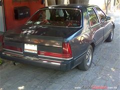 Ford Topaz 1985.