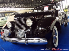 1938 Cadillac 60 Special Touring motor V8 346 pulg3 140hp