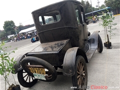 Salón Retromobile FMAAC México 2016 - 1917 Ford T Coupe Rumble Seat