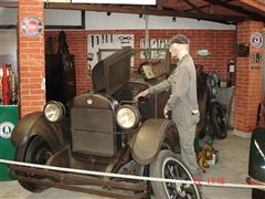 Visita al Museo del Automóvil Antiguo DF - Vista al Museo del Automovil III