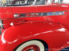 Salón Retromobile FMAAC México 2016 - 1940 Packard Convertible