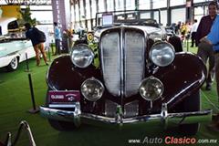 1934 Auburn Phaeton. Motor 8L de 280ci que desarrolla 115hp.