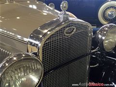 Salón Retromobile FMAAC México 2015 - Ford A Sedan 1931