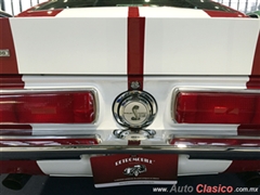 Salón Retromobile FMAAC México 2015 - Ford Mustang Shelby GT500 1967