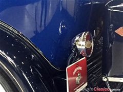 Salón Retromobile FMAAC México 2015 - Buick Serie 60 1931