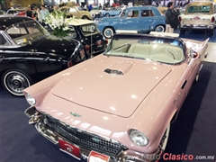 Salón Retromobile FMAAC México 2015 - Ford Thunderbird 1957