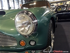 Salón Retromobile FMAAC México 2015 - Aston Martin DB4 Serie II 1961