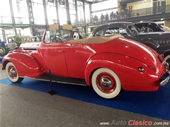 Salón Retromobile FMAAC México 2016 - 1940 Packard Convertible