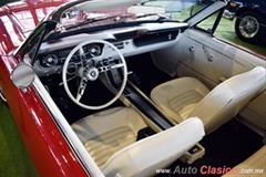 1965 Ford Mustang. Motor V8 de 289ci que desarrolla 210hp.