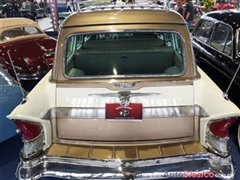 Salón Retromobile FMAAC México 2015 - Packard Clipper Wagon 1957