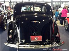 Salón Retromobile FMAAC México 2015 - Chrysler Airflow 1936