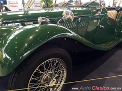 Salón Retromobile FMAAC México 2015 - MG TF 1955