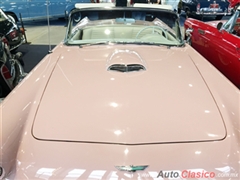 Salón Retromobile FMAAC México 2015 - Ford Thunderbird 1957