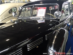 1938 Cadillac 60 Special Touring motor V8 346 pulg3 140hp