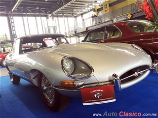 Salón Retromobile FMAAC México 2016 - Imágenes del Evento - Parte V | 1964 Jaguar E type motor L6 4,200cc 179hp