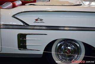 Retromobile 2018 - Imágenes del Evento - Parte IV | 1958 Chevrolet Impala. Motor V8 de 350ci que desarrolla 210hp.