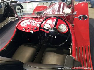 Salón Retromobile FMAAC México 2015 - Jaguar SS 100 1939 | 