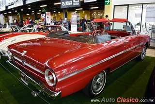 Retromobile 2018 - Imágenes del Evento - Parte XII | 1963 Ford Falcon Futura. Motor V8 de 260ci que desarrolla 102hp