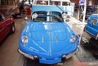 Museo Temporal del Auto Antiguo Aguascalientes - Imágenes del Evento - Parte III | 1975 Renault Dinalpin Alpine Convertible