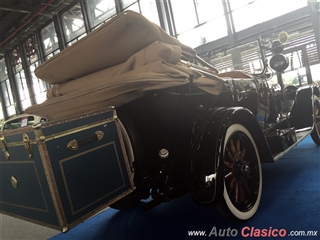Salón Retromobile FMAAC México 2016 - Event Images - Part II | 1918 Studebaker