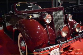 Retromobile 2017 - 1939 Packard 115 Convertible | 1939 Packard 115 Convertible, 6 cilindros en línea de 245ci con 100hp