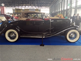 Salón Retromobile FMAAC México 2016 - Imágenes del Evento - Parte I | 1932 Auburn Custon 8 Cabriolet motor en línea de 8 cilindros