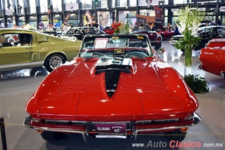Salón Retromobile 2019 "Clásicos Deportivos de 2 Plazas" - Event Images Part VII | 1967 Chevrolet Corvette Stingray Motor V8 427ci 300hp