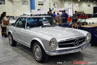 Motorfest 2018 - Imágenes del Evento - Parte VII | 1967 Mercedes Benz 250SL