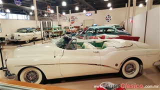 Dick's Classic Garage | 1953 Buick Roadmaster Skylark Convertible