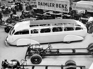 1935 Mercedes Benz Streamliner | 1935 Mercedes Benz Streamliner