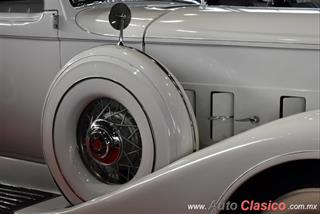 Retromobile 2017 - 1934 Packard Eight | 1934 Packard Eight, 8 cilindros en línea de 385ci con 145hp