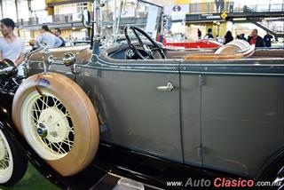 Retromobile 2018 - 1930 Ford Phaeton | 1930 Ford Phaeton. Motor 4L de 201ci que desarrolla 40hp