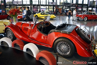 Salón Retromobile 2019 "Clásicos Deportivos de 2 Plazas" - Imágenes del Evento Parte V | 1968 Morgan 4/4 Motor 4L de 1599cc 74hp